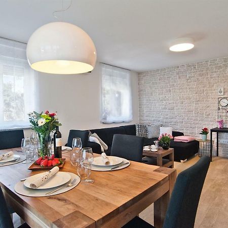 Inga*S Place Pula Zewnętrze zdjęcie